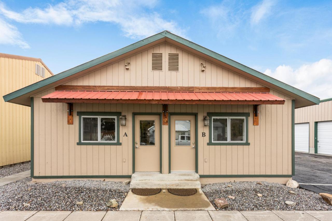 The Yellowstone Hideaway Unit A ウェスト・イエローストーン エクステリア 写真